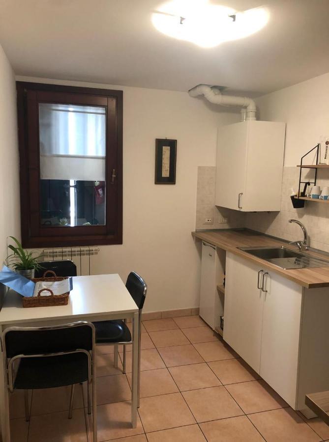 Casa Vacanze Giorgetta 2-3 Piano Чоджия Екстериор снимка